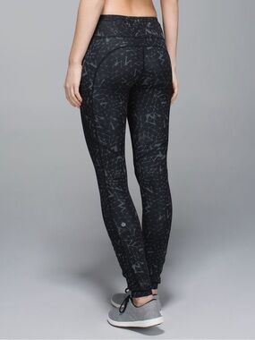 Lululemon Speed Tight